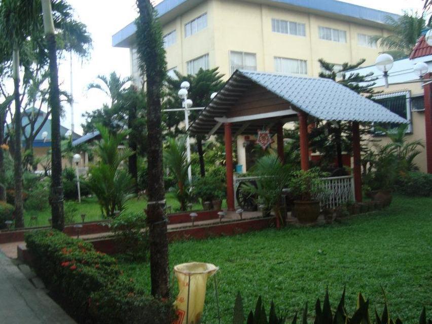 Gems Hotel And Conference Center Antipolo Εξωτερικό φωτογραφία